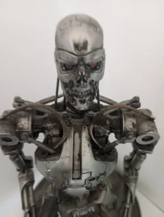 Terminator figura metal