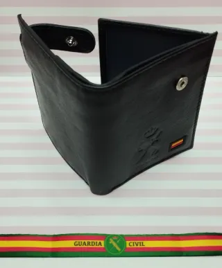 CARTERA MONEDERO PIEL DISEÑO GC + REGALO PULSERA