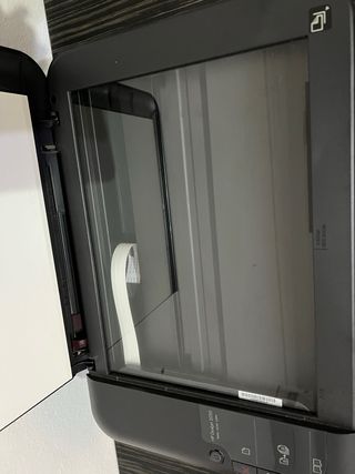 Impresora HP Deskjet 2050 Multifunción