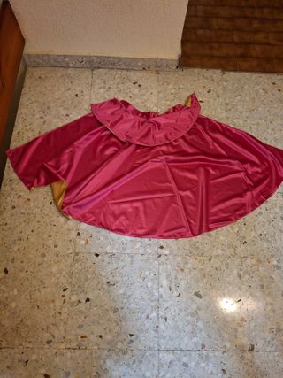 Capote Torero Disfraz Rojo y Dorado