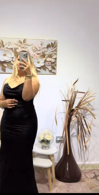 CUIDADORA DE PERSONAS MAYORES Y NIÑERA O limpiaado