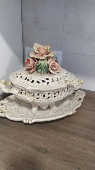 Sopera Portuguesa Cerámica Flores