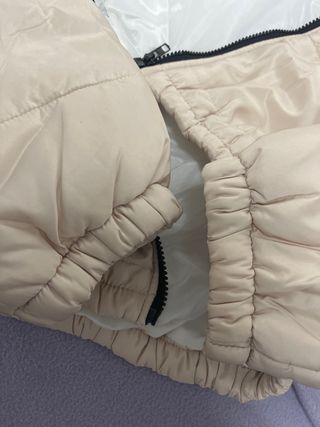 Chaqueta acolchada beige