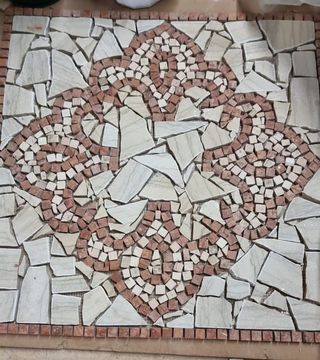 Rosone mosaico decorativo