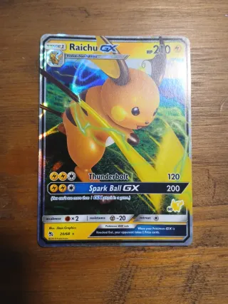 Carta Pokémon Raichu GX ENGLISH