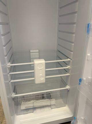 Nevera nueva en caja