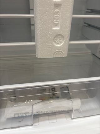 Nevera nueva en caja