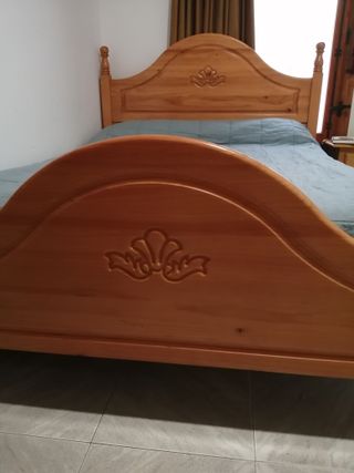 Cama madera maciza 1.35