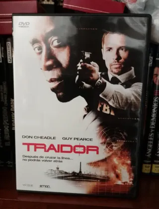 DVD Traidor - Don Cheadle, Guy Pearce