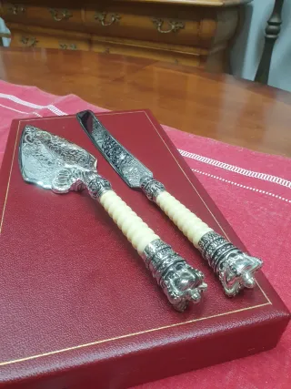 Espátula y Cuchillo Tarta Boda Plata y Marfil