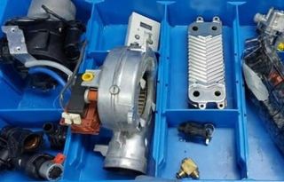 PEZZI DI RICAMBIO VAILLANT TURBOTEC PRO VMS ES/PT 242/4-3