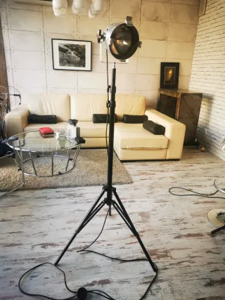 Foco industrial tipo plató