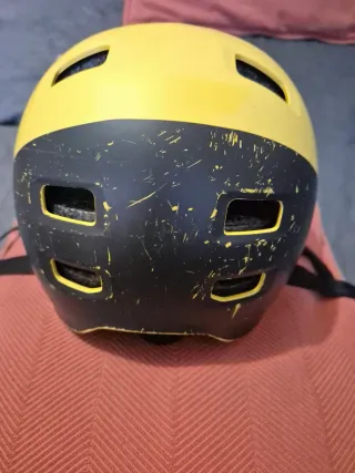 Casco Btwin 2-4 años. Xs