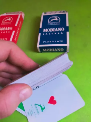 Lotto 2 mazzi Modiano Baccarà Plasticate