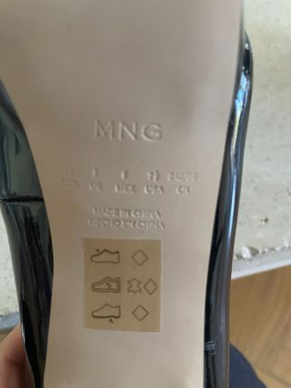 Zapatos Peep Toe Charol Mango T38