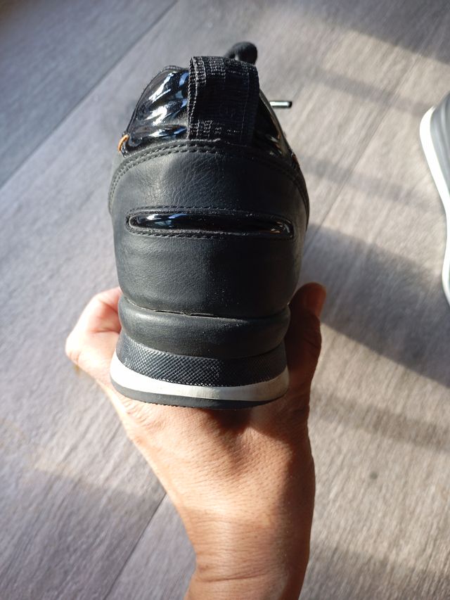 Zapatillas Refresh Talla 39-40 Negras