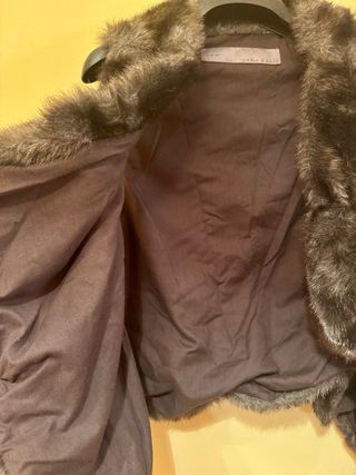 Chaleco pelo Zara 