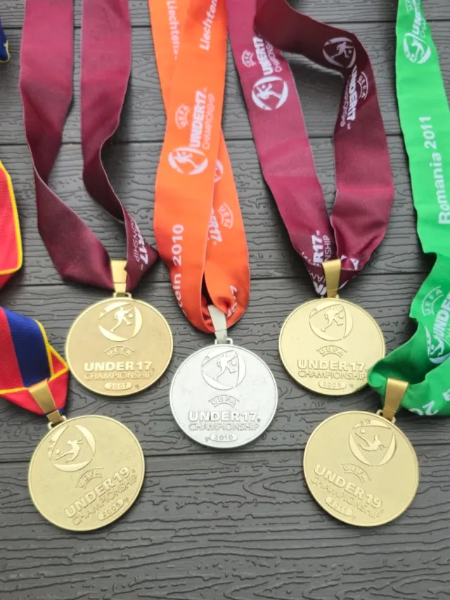 Lote Medallas UEFA Sub 17 y Sub 19 Originales