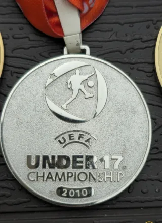 Lote Medallas UEFA Sub 17 y Sub 19 Originales