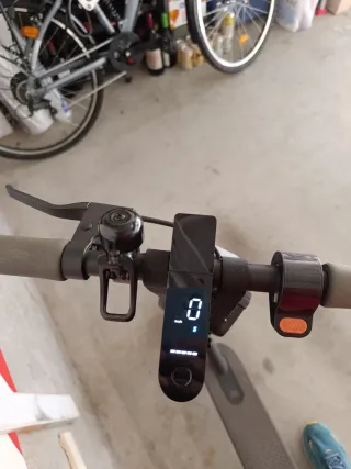 Patinete Eléctrico Xiaomi Essential