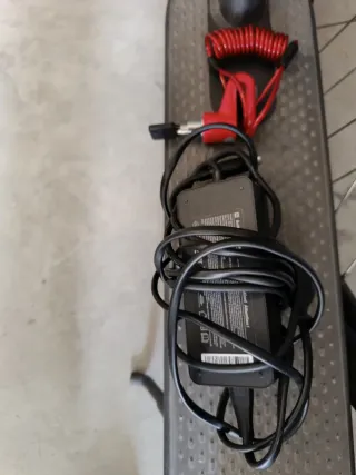 Patinete Eléctrico Xiaomi Essential