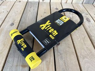 CANDADO AUVRAY XTREME MAXI 310 