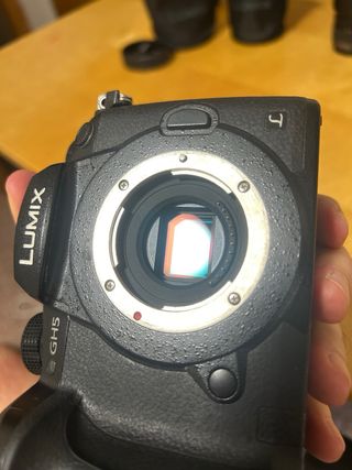 Pacchetto fotocamera mirrorless Panasonic GH5 + obiettivi