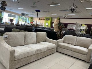 Sofás 3 y 2 plazas de tela beige