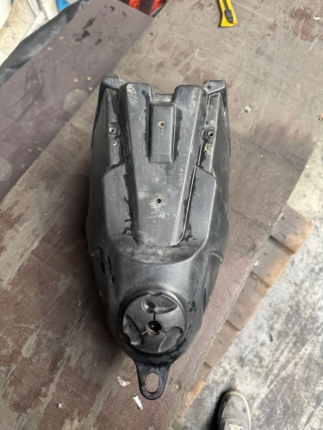 Depósito Gasolina Rieju MRT 2018