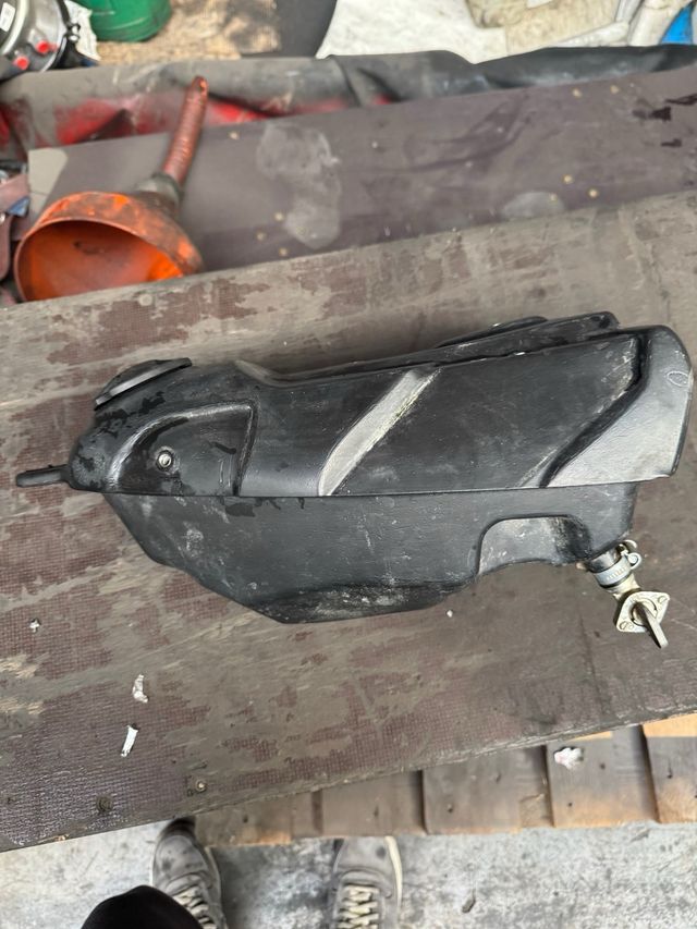 Depósito Gasolina Rieju MRT 2018