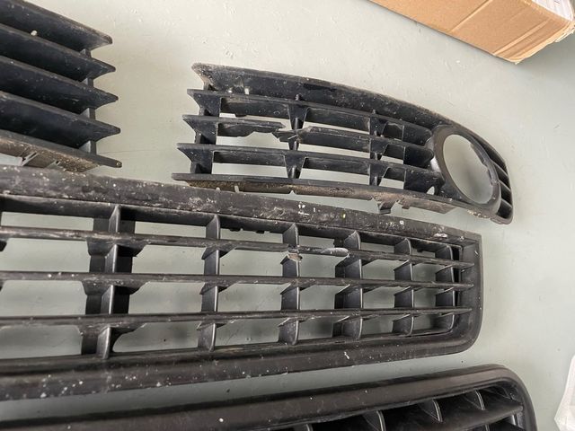 Rejillas Delanteras Audi A4 B6