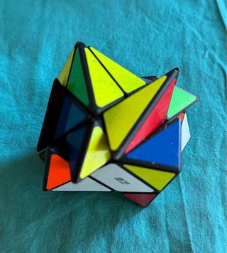 Cubo Mágico V-Cube 3x3