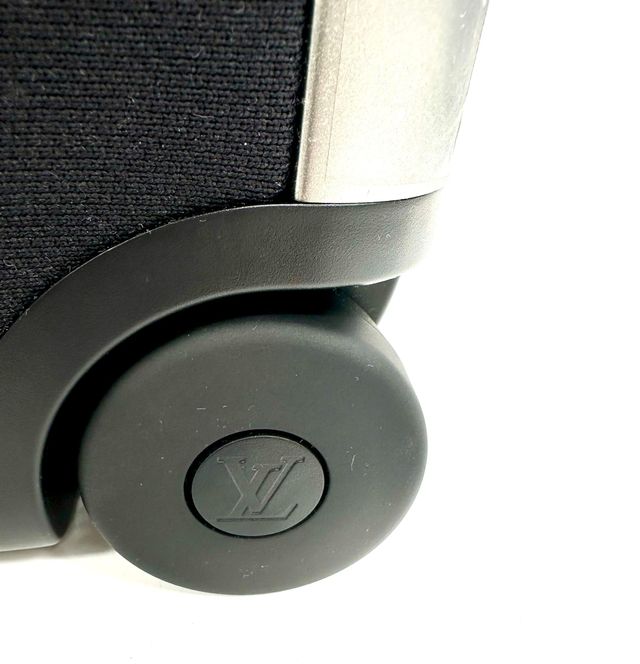 Maleta Louis Vuitton Negra y Gris