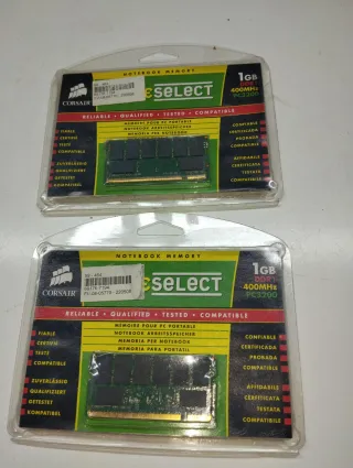 2 Memoria RAM Corsair 1GB DDR1 400MHz