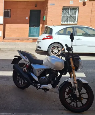 Moto keeway rkv 125cc