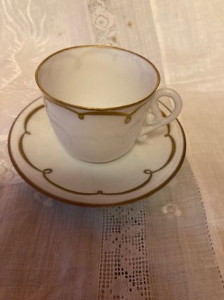 Taza  de  porcelana Castro Sargadelos. Años 50