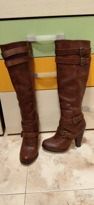 Botas altas marrones mujer