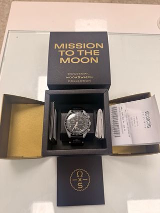 Swatch x Omega Mission to the Moon Oro