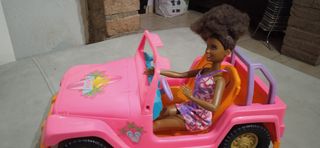 Barbie con macchina