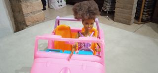 Barbie con macchina