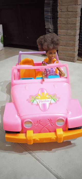 Barbie con macchina