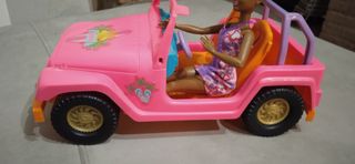 Barbie con macchina