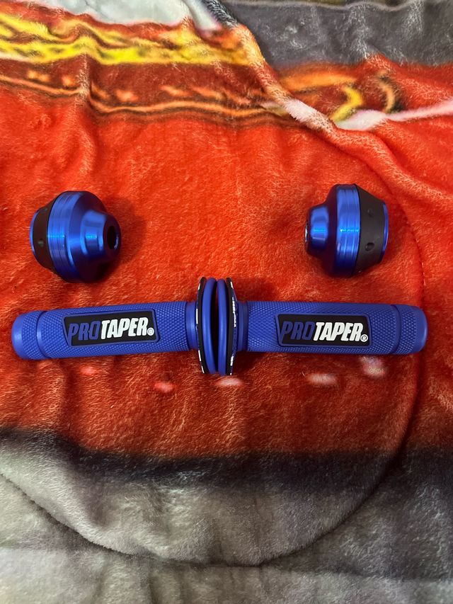 Manillar ProTaper Azul + Puños