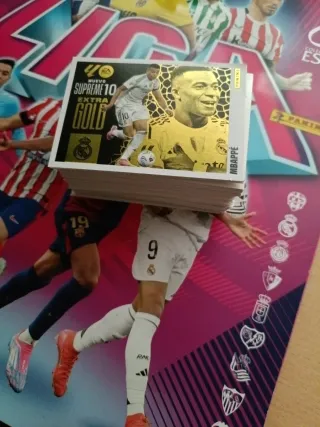 Cambio o vendo cromos panini liga este 25/26