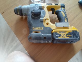 Taladro percutor Dewalt XR 18V 5.0Ah