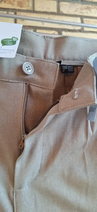 Pantalones cargo beige
