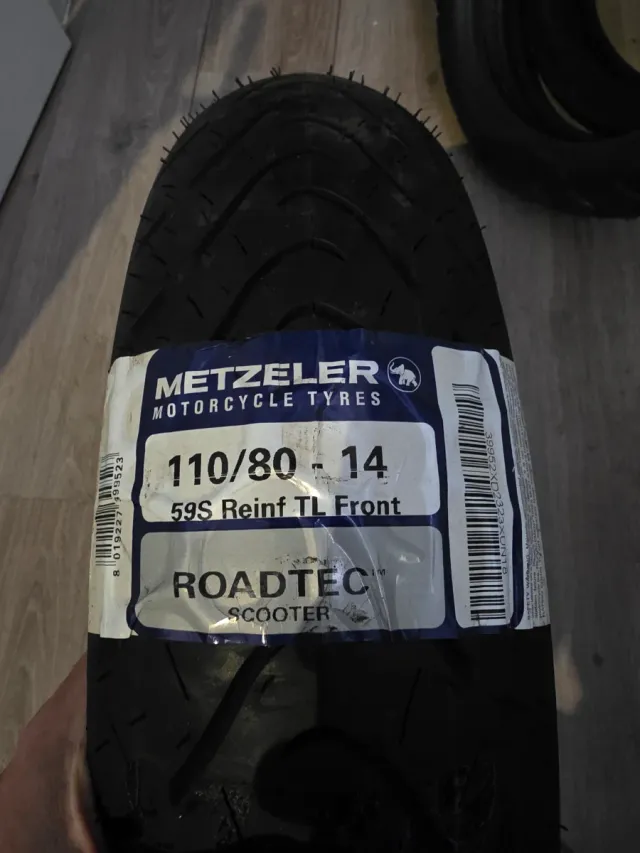 Neumático Metzeler Roadtec Scooter 110/80-14
