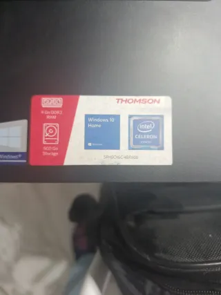 Portátil Thomson sin disco duro