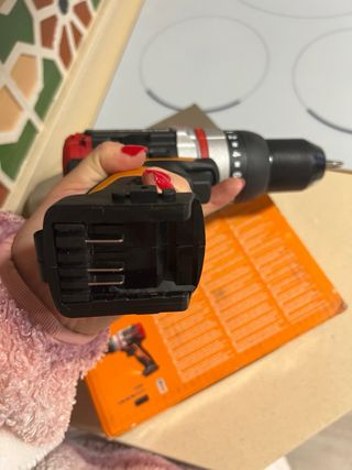 Taladro Percutor Worx Nitro WX354.9 20V Brushless