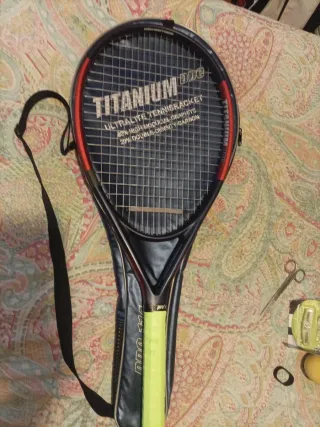 Raqueta frontenis tenis Titanium DDC Ultralite L3